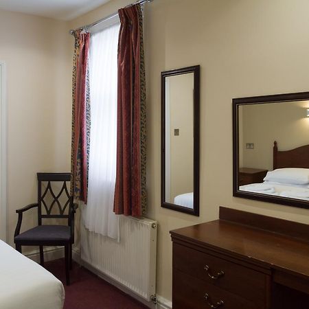Hadleigh Hotel Истборн Екстериор снимка