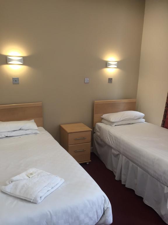 Hadleigh Hotel Истборн Екстериор снимка